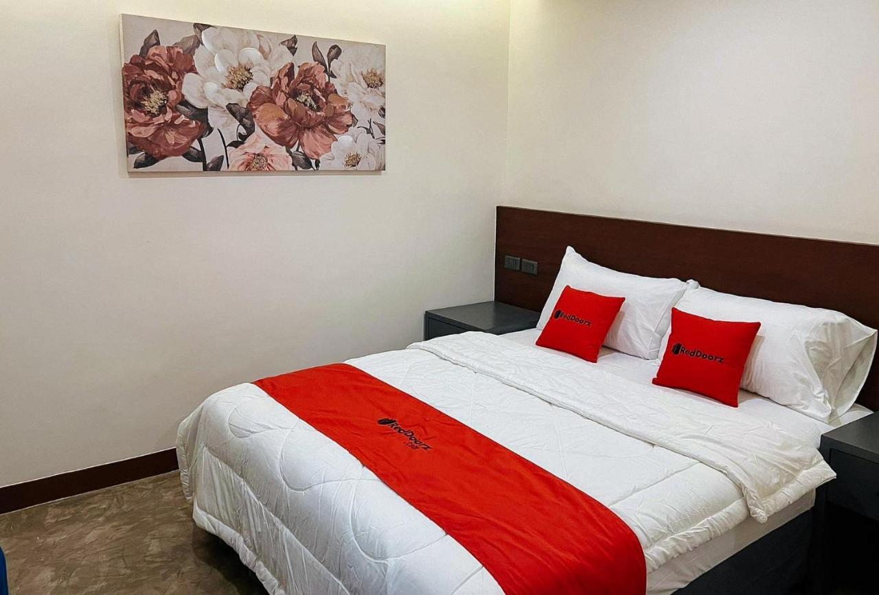 Reddoorz Plus @ Toshiko Boutique Hotel Koronadal City Zewnętrze zdjęcie
