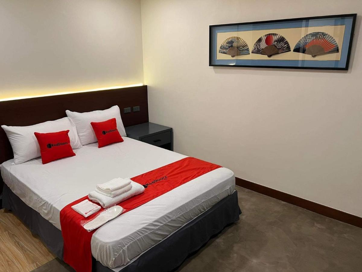 Reddoorz Plus @ Toshiko Boutique Hotel Koronadal City Zewnętrze zdjęcie